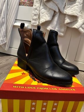 Jeffrey Campbell Black Leather Chelsea Boots